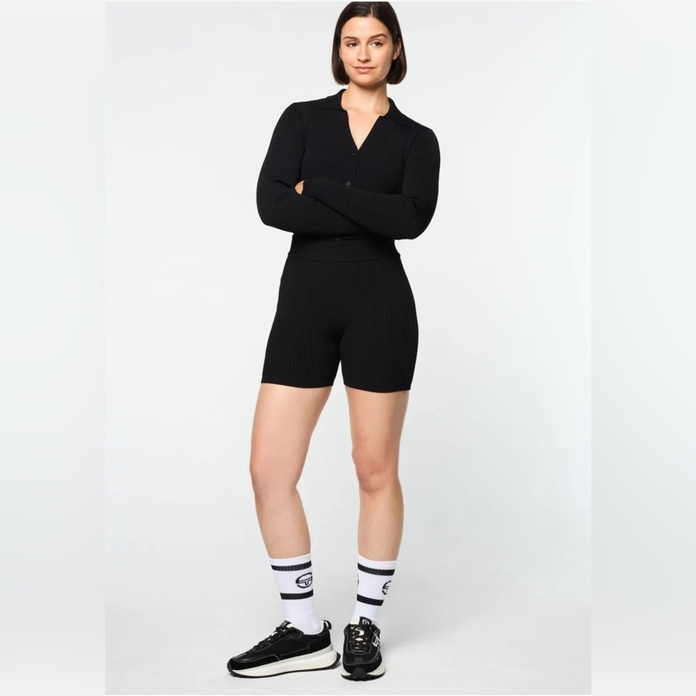 Sergio Tacchini Magreta Ribbed Biker Shorts XS Black Beauty NWT Athleisure
